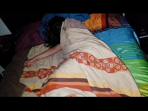 ❤️ Anak tiri berating ibu tiriné enom nalika dheweke turu. ️ Porno vk ing kita% jv.exomassage-surgut.ru% ❌❤